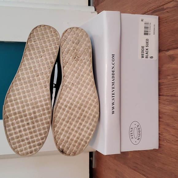 Steve Madden suede wedge sneaker - Picture 4 of 4